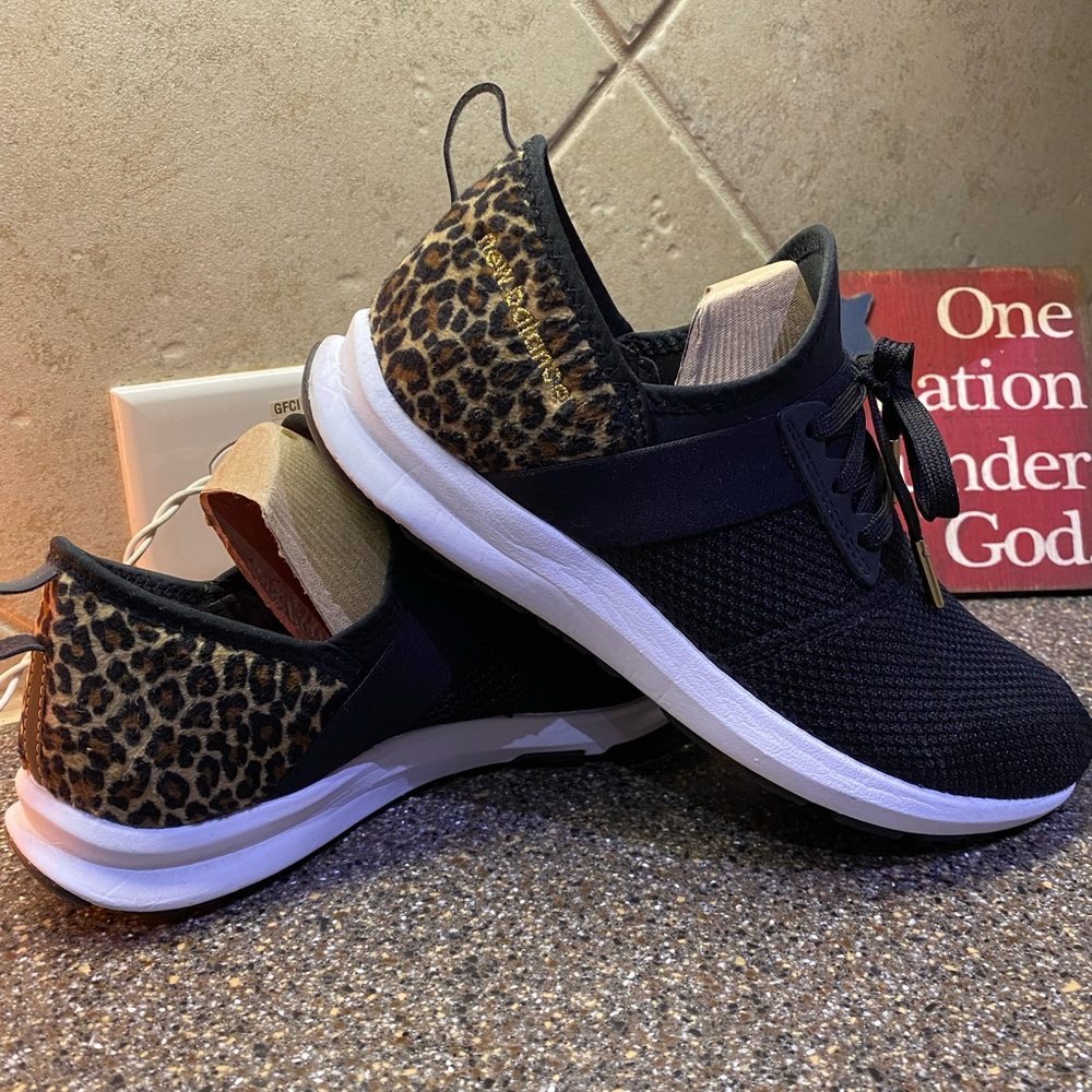 Women’s Shoes New Balance Fuel Core Nergize Black & Leopard 7.5